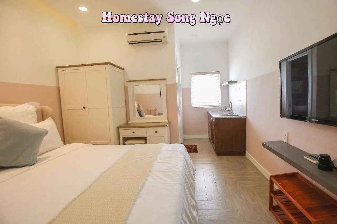 Homestay Song Ngoc Phan Thiet Bed & Breakfast